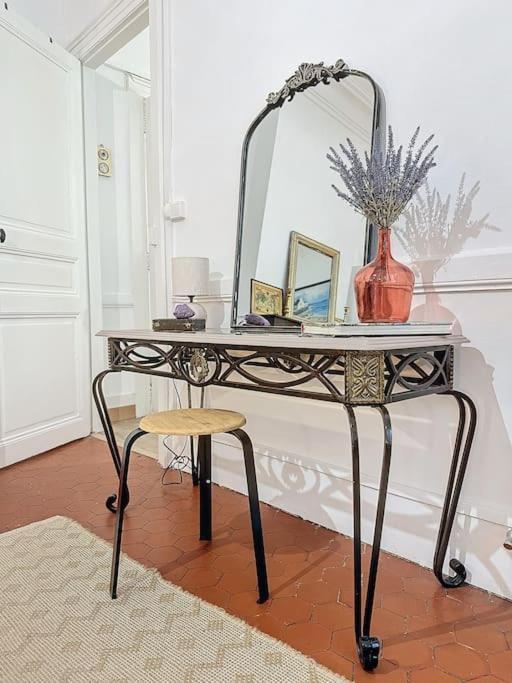 Nouveau - Appartement 100M2 Avec Terrasse A 1 Min De La Place De La Comedie Montpellier Exterior photo