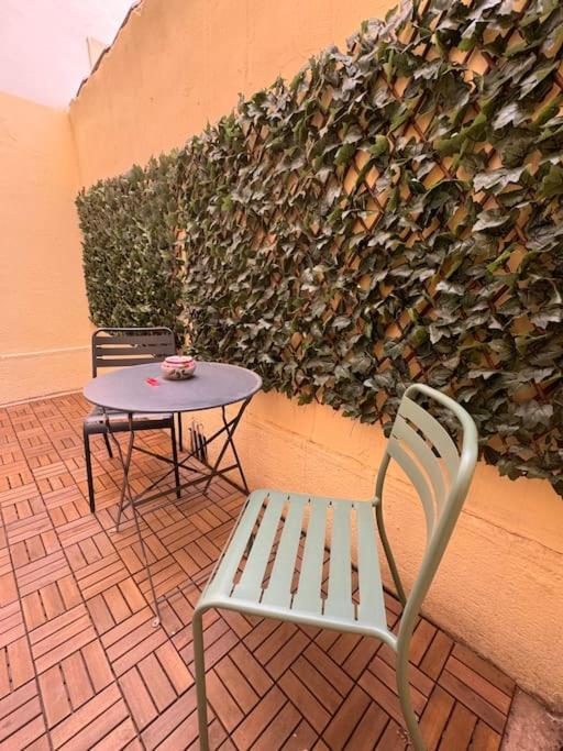 Nouveau - Appartement 100M2 Avec Terrasse A 1 Min De La Place De La Comedie Montpellier Exterior photo